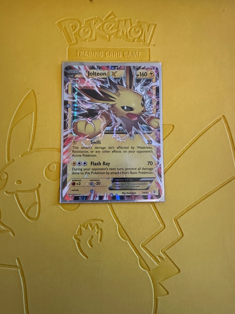 Jolteon EX Pokémon Trading Card - Yellow